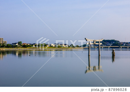 御島水域の朝風景（香椎浜北公園　御島神社）　【福岡市東区】 87896028