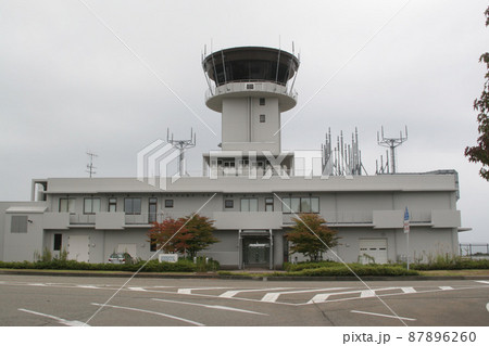 能登空港の管制塔 87896260