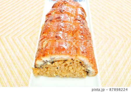 鰻姿寿司 87898224