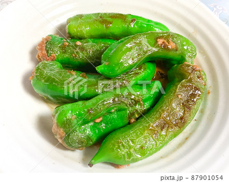 満願寺とうがらしの肉詰め 87901054