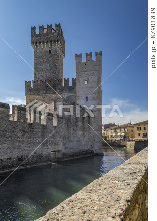 Sirmione castle, Lake Garda, Lombardy region, Italy 87901839