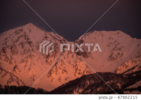 美しい雪山 美しい雪山 87902215