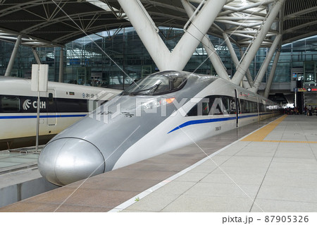 中国の鉄道 高鉄 広州南駅 中国の鉄道 高鉄 広州南駅 87905326