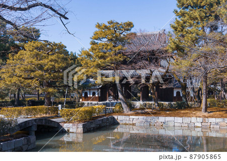 建仁寺の境内「京都観光」 建仁寺の境内「京都観光」 87905865