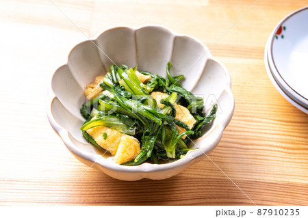 菊菜と油揚げの煮びたし 菊菜と油揚げの煮びたし 87910235