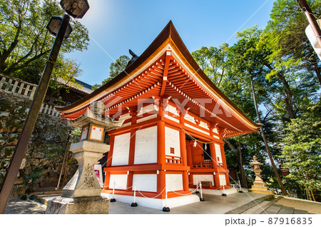 岡山県岡山市　吉備津神社　～北随神門～ 87916835