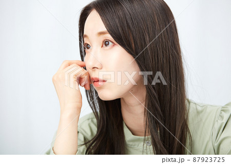キレイな女性 キレイな女性 87923725