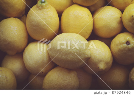 Bunch of raw lemons, Background of natural lemons 87924346