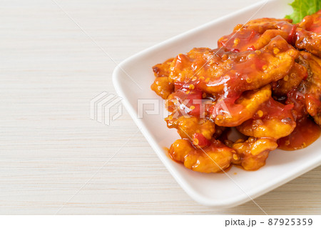 Fried fish topped with 3 flavors chili sauce Fried fish topped with 3 flavors chili sauce 87925359