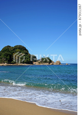 【京都府】舞鶴 三浜海岸(竜宮浜)の美しい海 京都府舞鶴市 【京都府】舞鶴 三浜海岸(竜宮浜)の美しい海 京都府舞鶴市 87931387