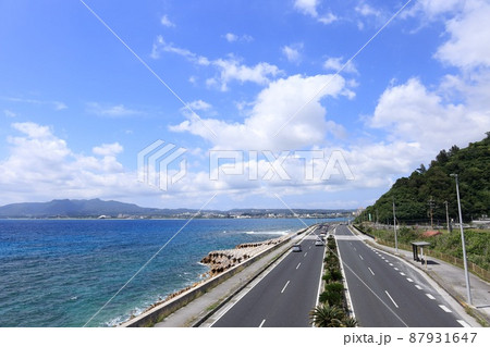 沖縄　名護　絶景の国道58号 87931647