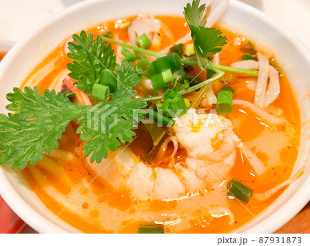 タイ料理・クイッティオトムヤム 87931873