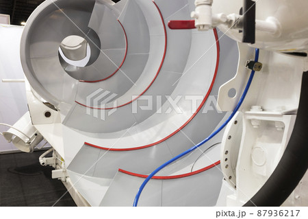 cross section of concrete mixter tank truck show detail inner shape 87936217