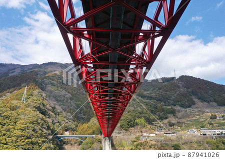 高知県仁淀川町　大渡ダム大橋 87941026