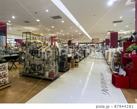 タイ バンコクのショッピングモール キッチン用品・調理器具売り場 Bangkok, Thailand 87944281