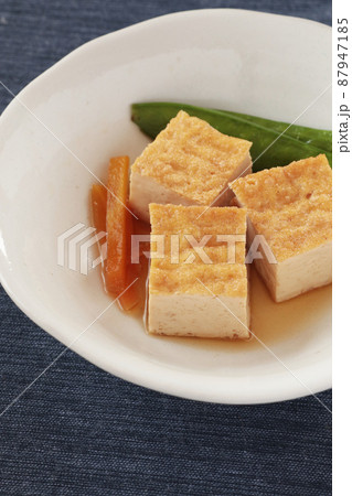 きぬさやえんどうと厚揚げの煮物（手料理） 87947185