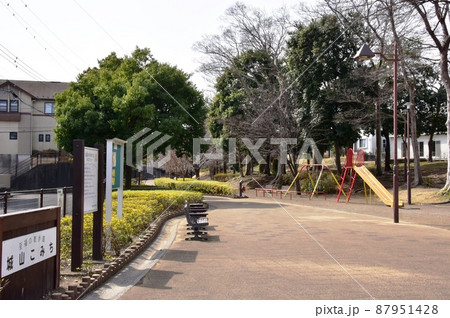綾瀬市 城山こみち(しろやまこみち)散策路と遊具 綾瀬市 城山こみち(しろやまこみち)散策路と遊具 87951428