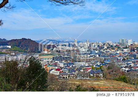 　杜の都仙台　広瀬川　大満寺　虚空蔵堂　境内から広瀬川と仙台市街を望む 87951978