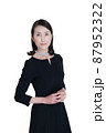 シニア女性ポートレート白バック 87952322