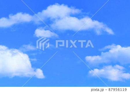 青空と白い雲 青空と白い雲 87956119