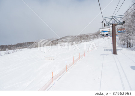 日本のスキーリゾート リフト/新潟県 2022年2月 日本のスキーリゾート リフト/新潟県 2022年2月 87962963
