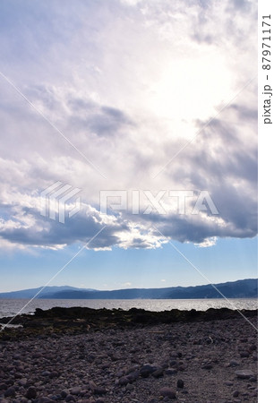 夕方の三ツ石海岸 神奈川 夕方の三ツ石海岸 神奈川 87971171