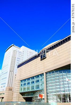 名古屋市、愛知芸術文化センターの風景 名古屋市、愛知芸術文化センターの風景 87976191