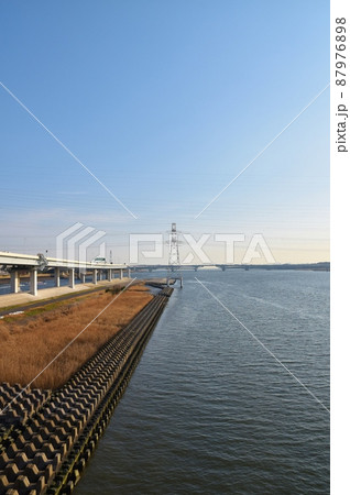 清砂大橋からの荒川湾岸橋 東京 清砂大橋からの荒川湾岸橋 東京 87976898