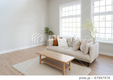 リビングルーム　無人 87987976