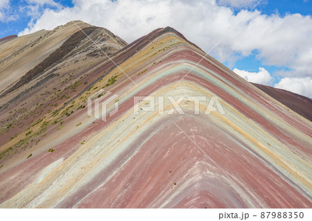 レインボーマウンテン 87988350