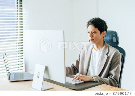 ビジネスマン ビジネスマン 87990177