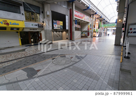 宮城県仙台市クリスロード（四ツ谷用水跡） 87999961