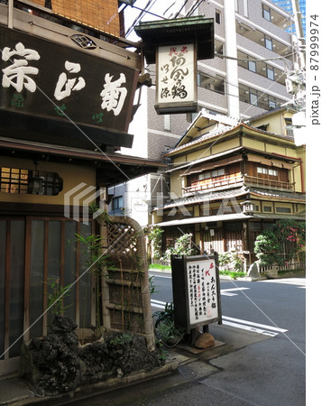 神田須田町の街並み(いせ源・竹むら付近) 神田須田町の街並み(いせ源・竹むら付近) 87999974