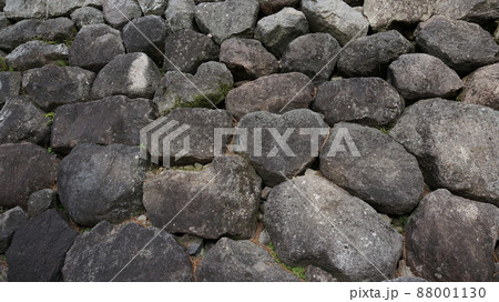 石垣に存在するハートの石【長崎・島原城】 88001130