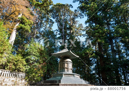 日光東照宮　徳川家康の墓所 奥社宝塔 88001756