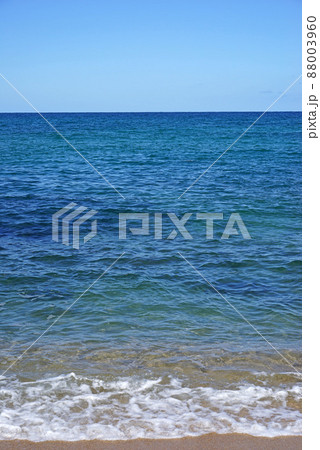 【京都府】舞鶴 三浜海岸(竜宮浜)の美しい海 京都府舞鶴市 【京都府】舞鶴 三浜海岸(竜宮浜)の美しい海 京都府舞鶴市 88003960