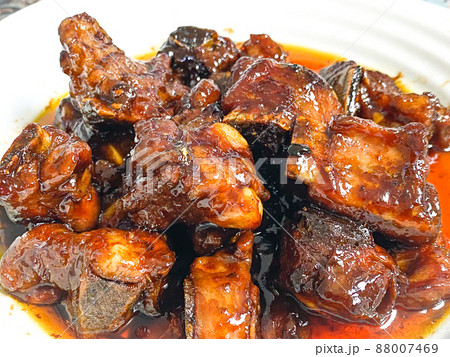 中国家庭料理・糖醋排骨(スペアリブの甘酢煮) 中国家庭料理・糖醋排骨(スペアリブの甘酢煮) 88007469