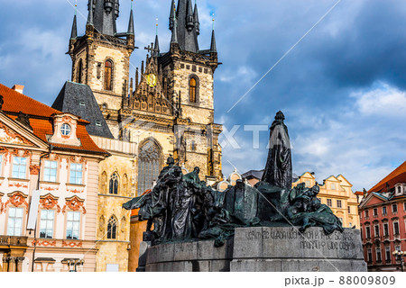 Old Town Square. Prague, Czech Republic 88009809