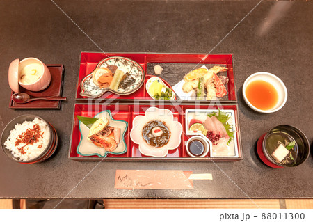 松花堂弁当 松花堂弁当 88011300