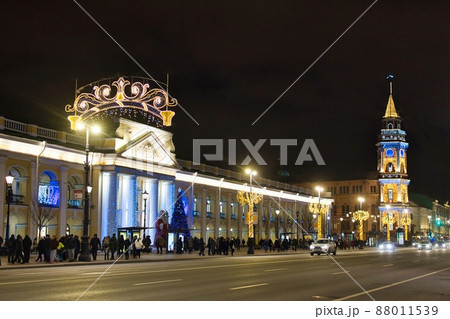 ロシア　夜景　街並み　イルミネーション 88011539