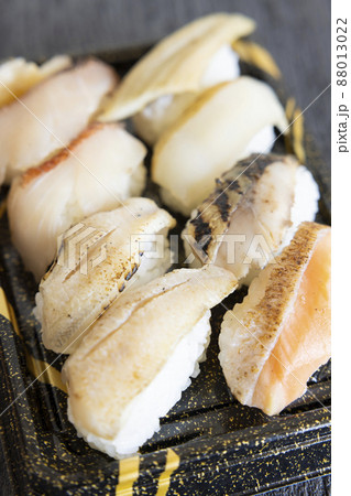 美味しい寿司盛合せ 美味しい寿司盛合せ 88013022