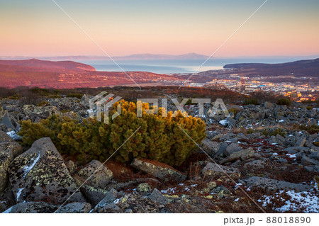 Beautiful autumn landscape 88018890