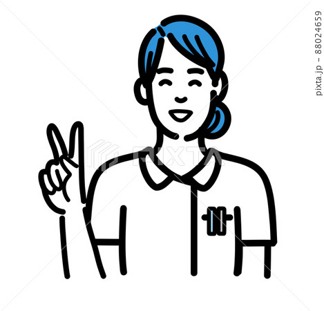 笑顔でピースサインをしている白衣を着た若い女性 88024659