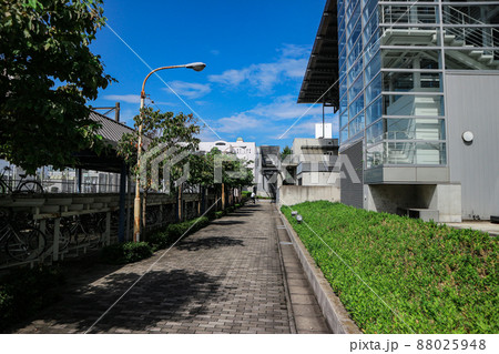 結城市民情報センター横の駐輪場 88025948