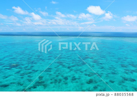 沖縄 宮古島の青空と海 沖縄 宮古島の青空と海 88035568