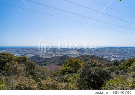 座談山の山頂から見た景色(愛知県豊橋市) 座談山の山頂から見た景色(愛知県豊橋市) 88040730