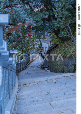 徳川家康公の命により防火の神様として祀られた東京都港区にある「愛宕神社」 88044007