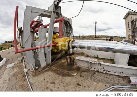 Hydro electric actuator for lift safety rope 88053339