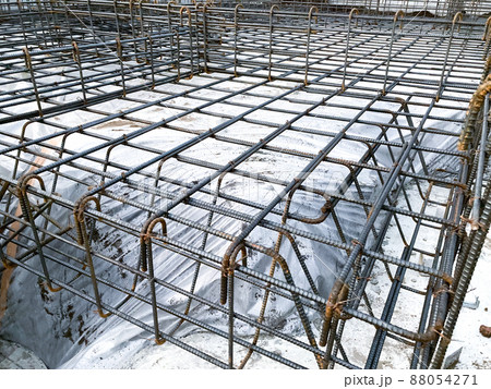 戸建て住宅の基礎工事の現場のイメージ 88054271