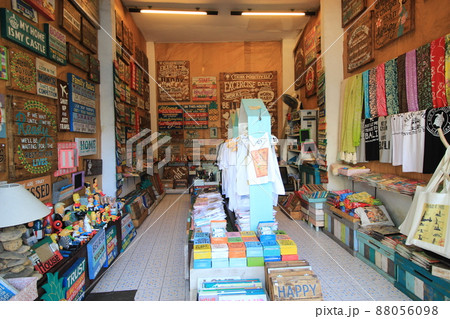 王道マリンリゾート観光地バリ島 現地で買える人気お土産 コスメ、アジアン雑貨、コーヒー豆 王道マリンリゾート観光地バリ島 現地で買える人気お土産 コスメ、アジアン雑貨、コーヒー豆 88056098